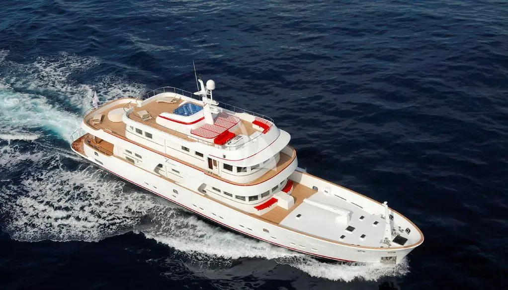 levante_yacht