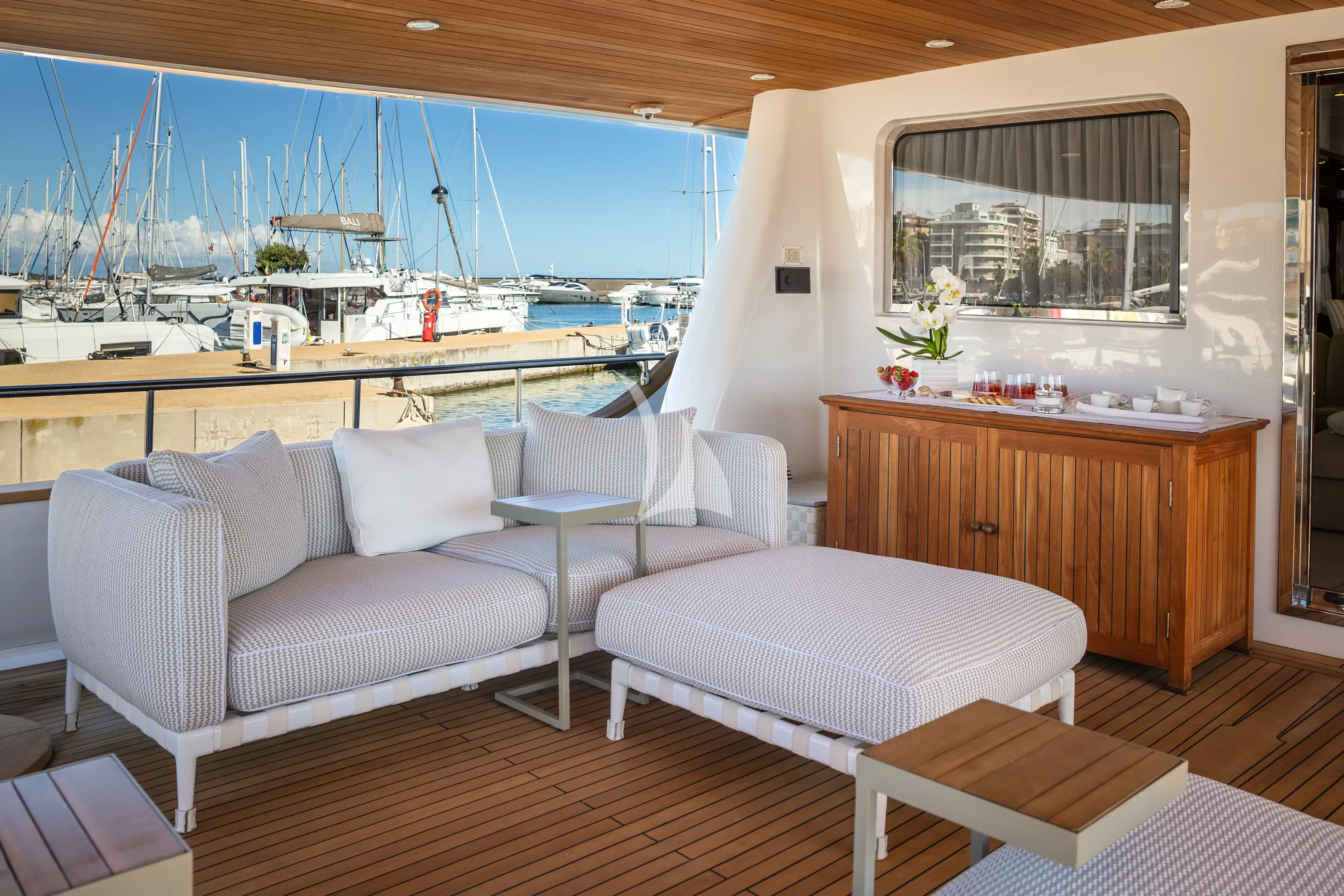 levante_yacht