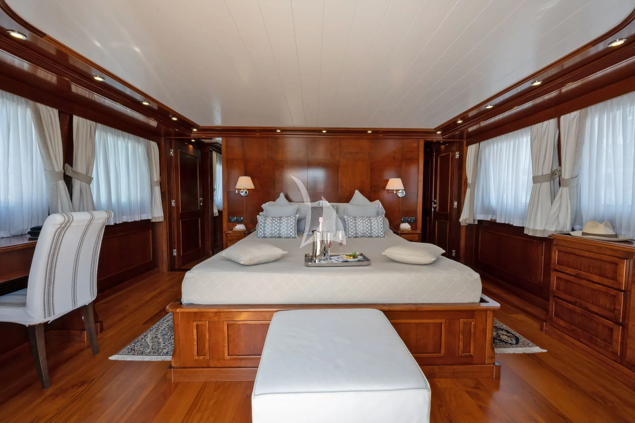 levante_yacht