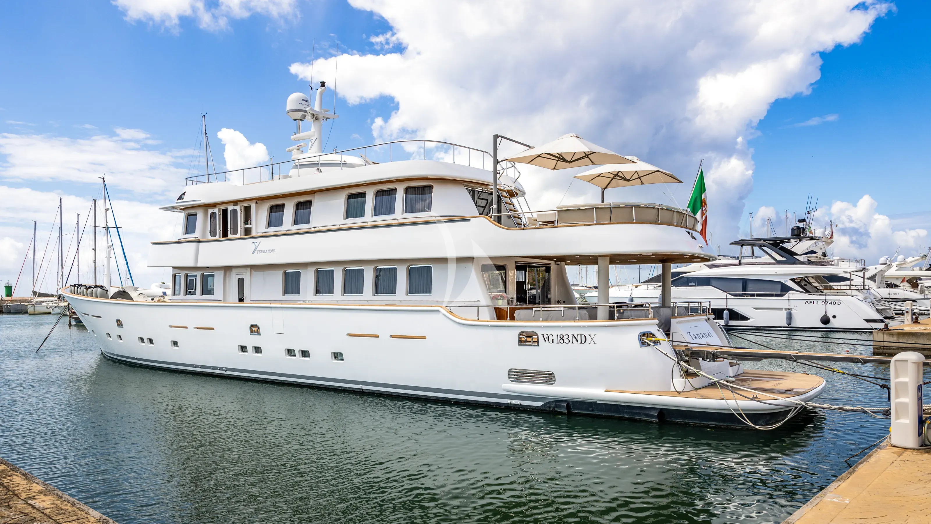 levante_yacht