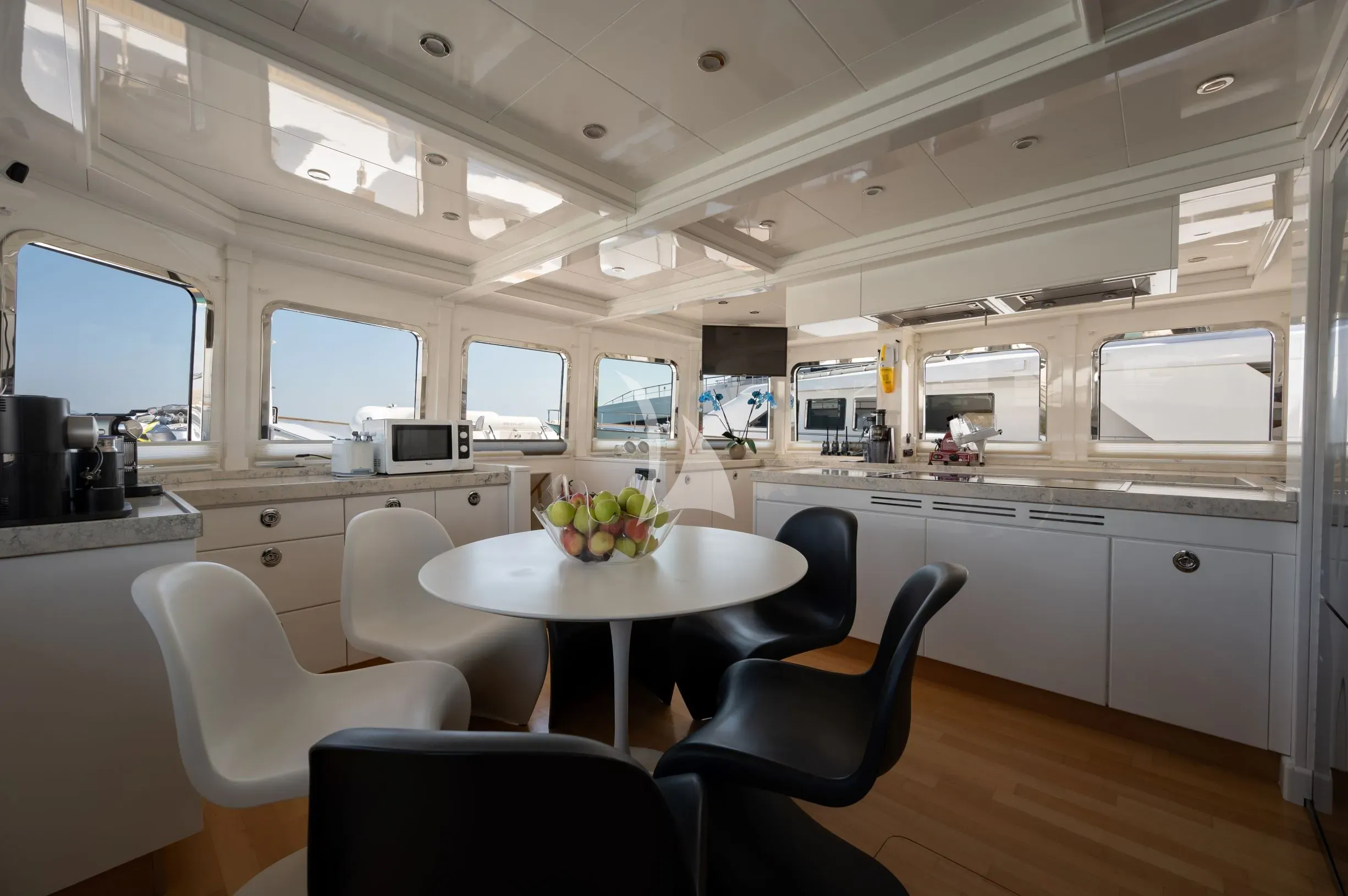 levante_yacht