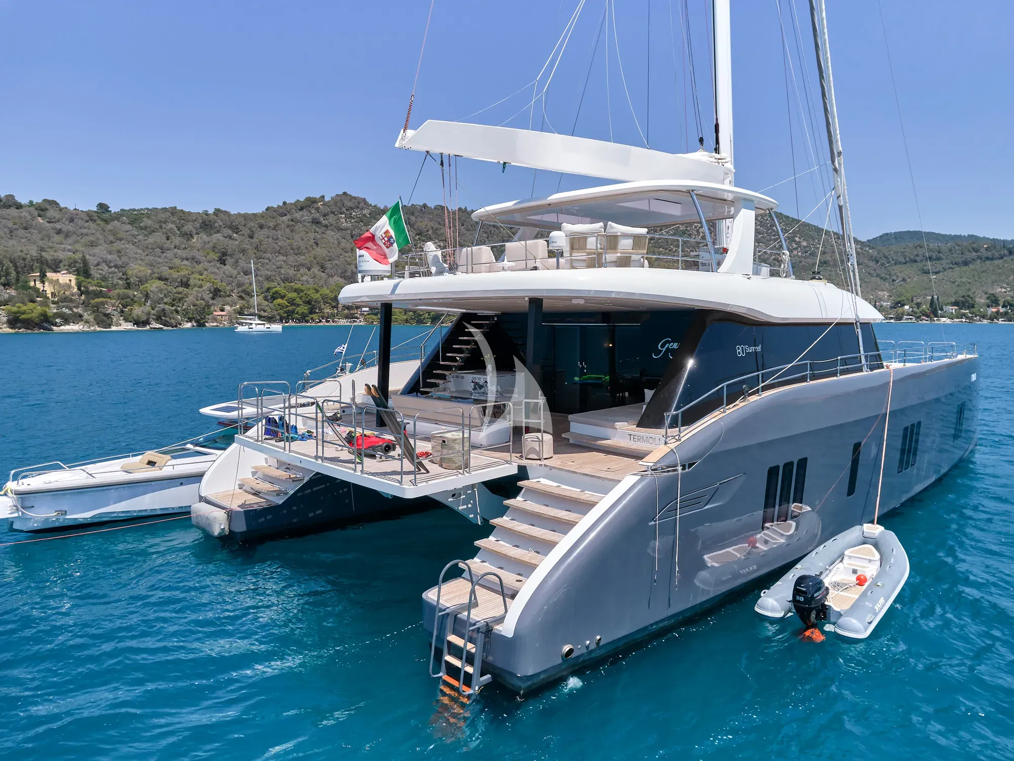 levante_yacht