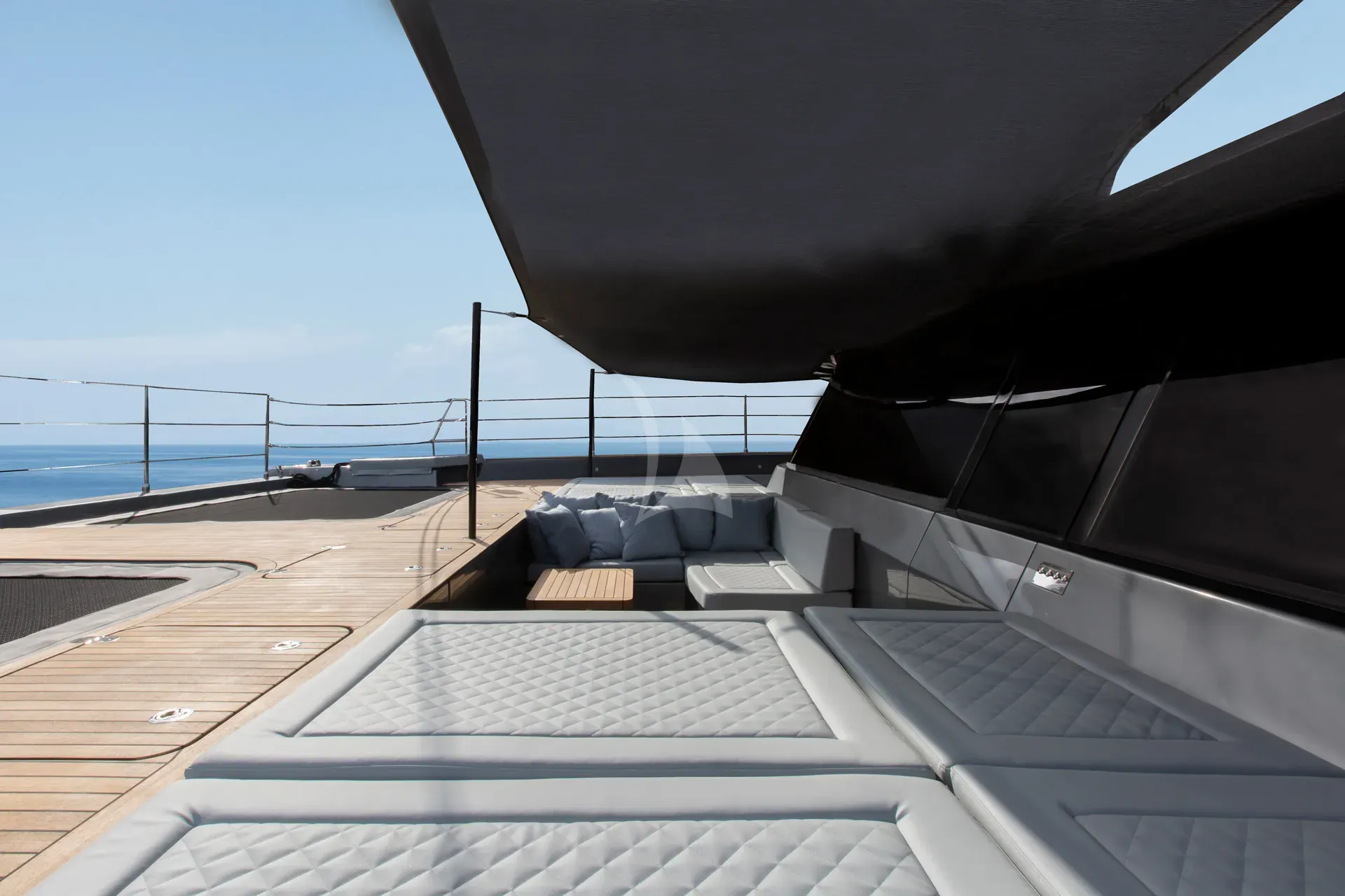 levante_yacht
