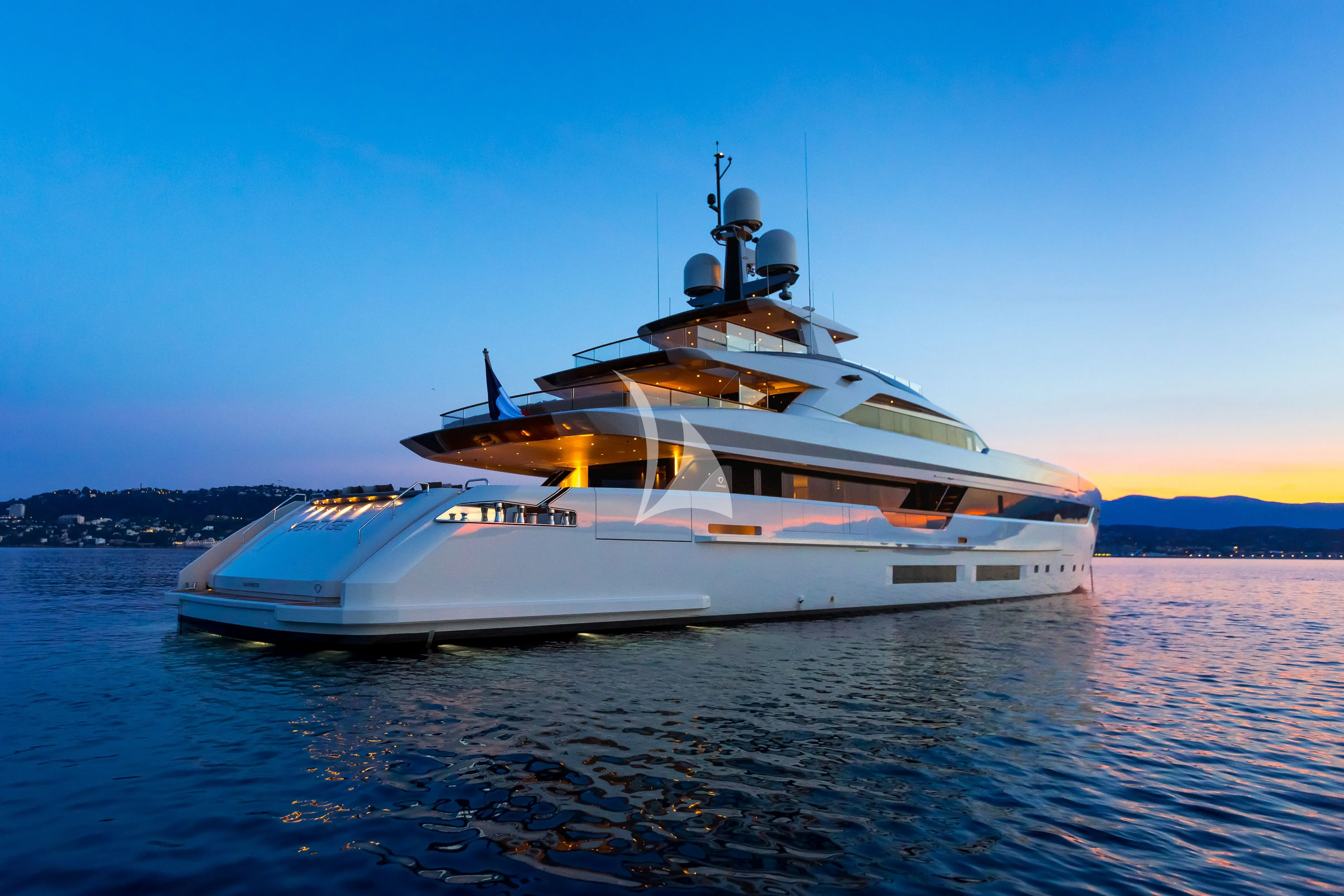 levante_yacht