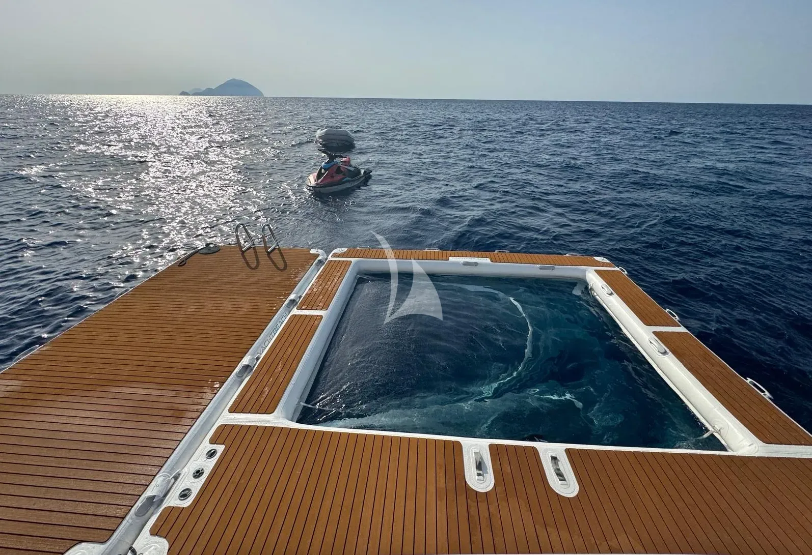 levante_yacht