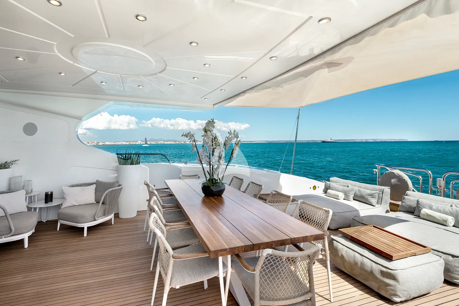 levante_yacht