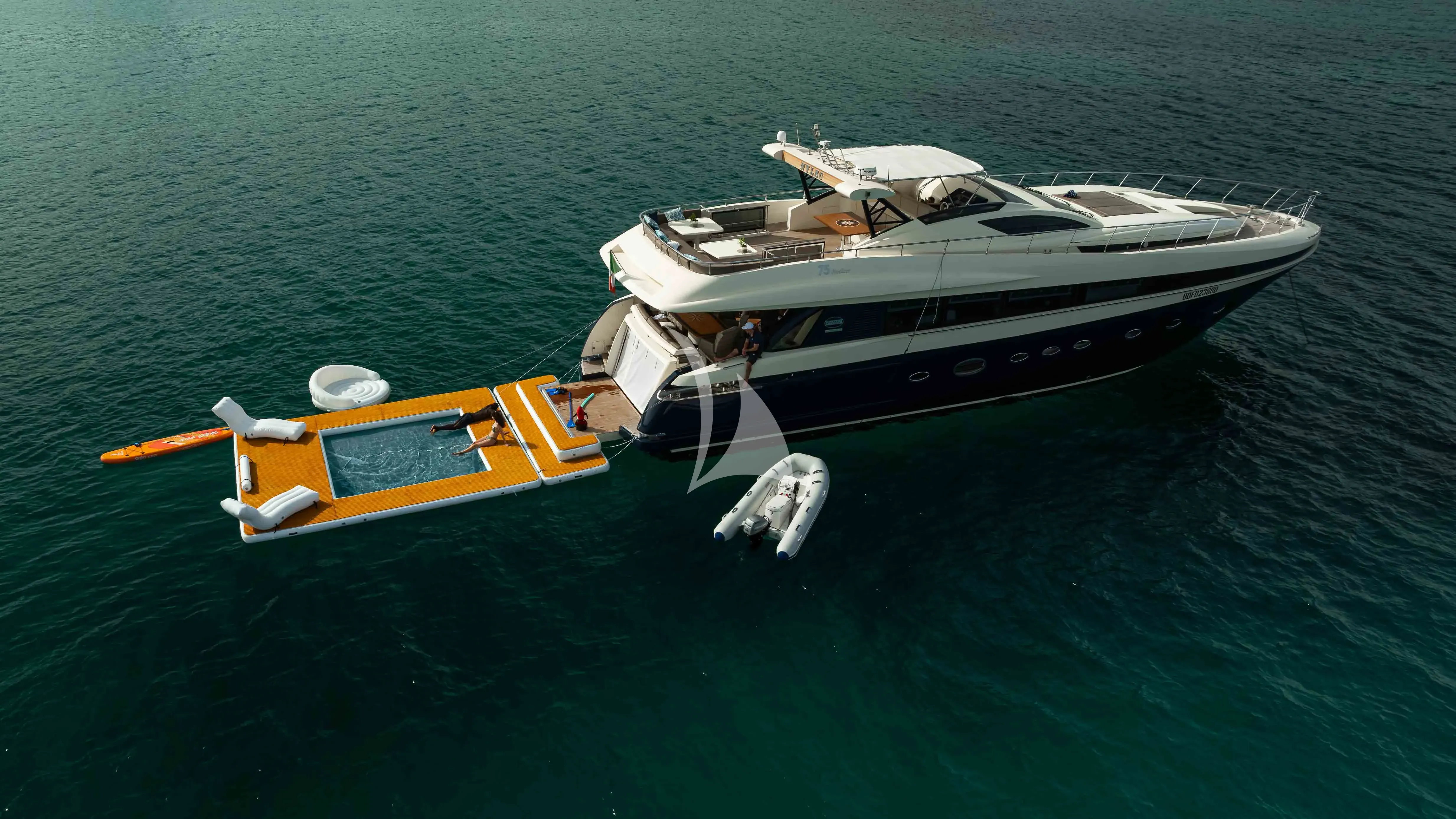 levante_yacht