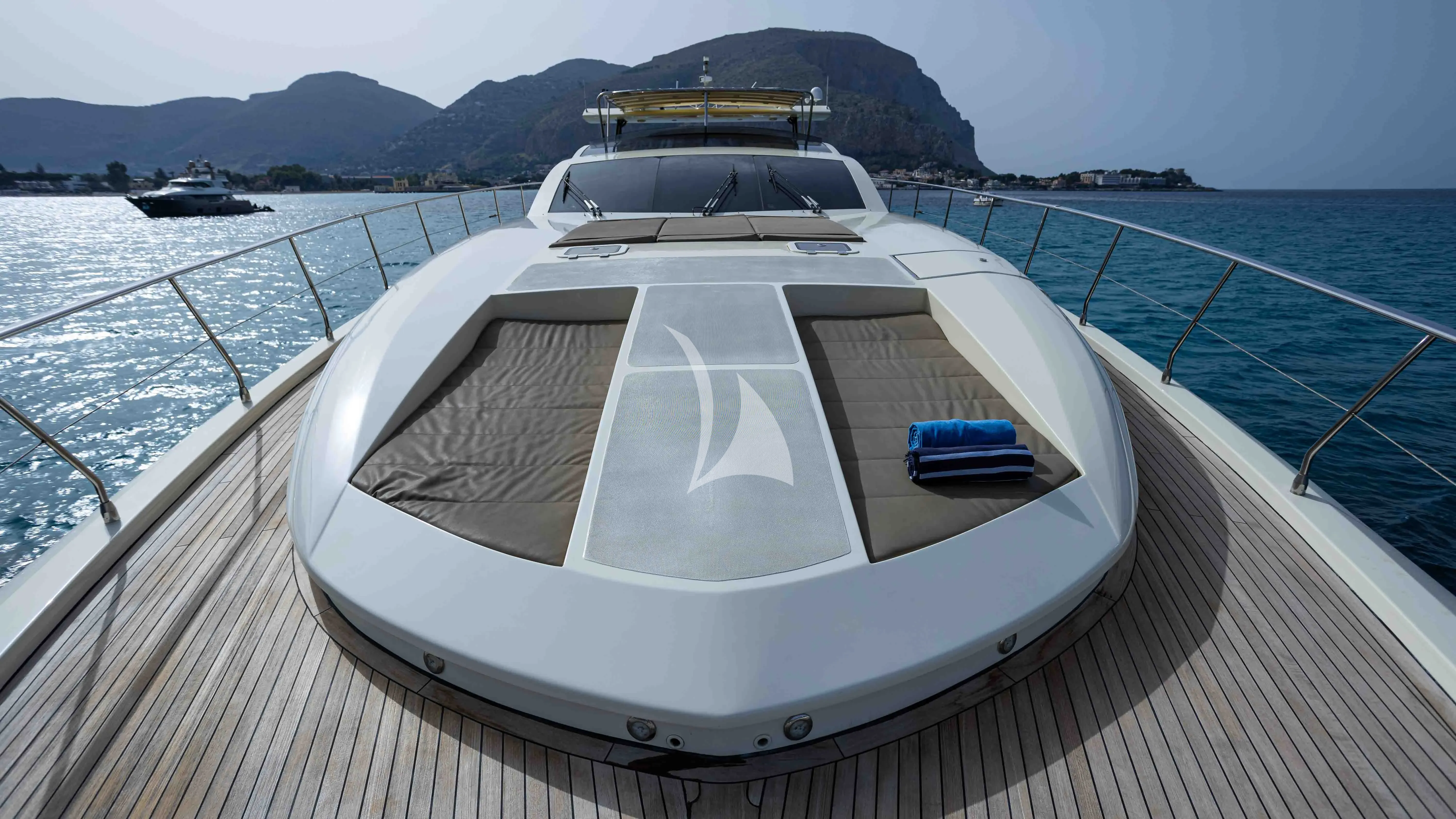 levante_yacht