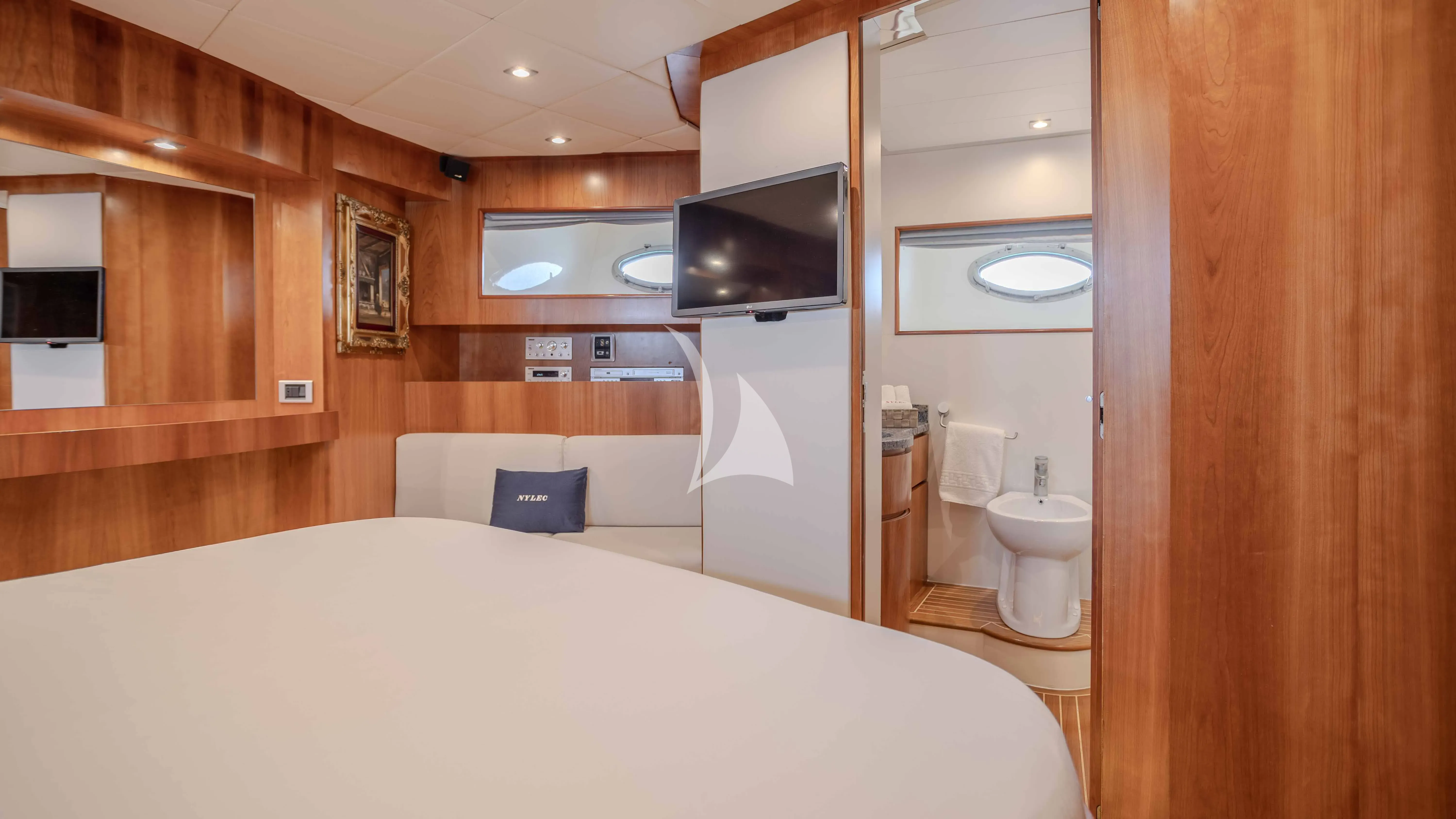 levante_yacht