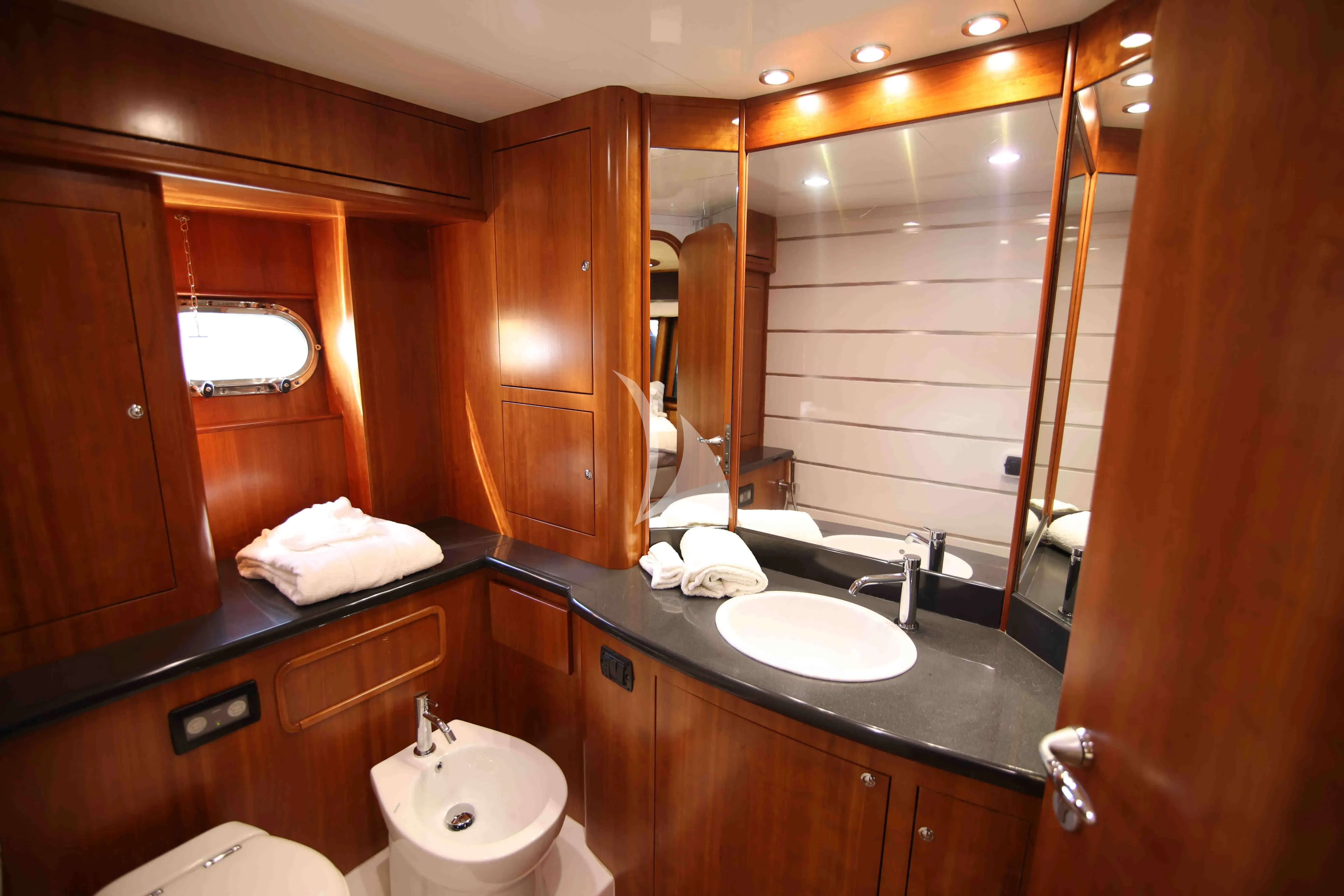 levante_yacht