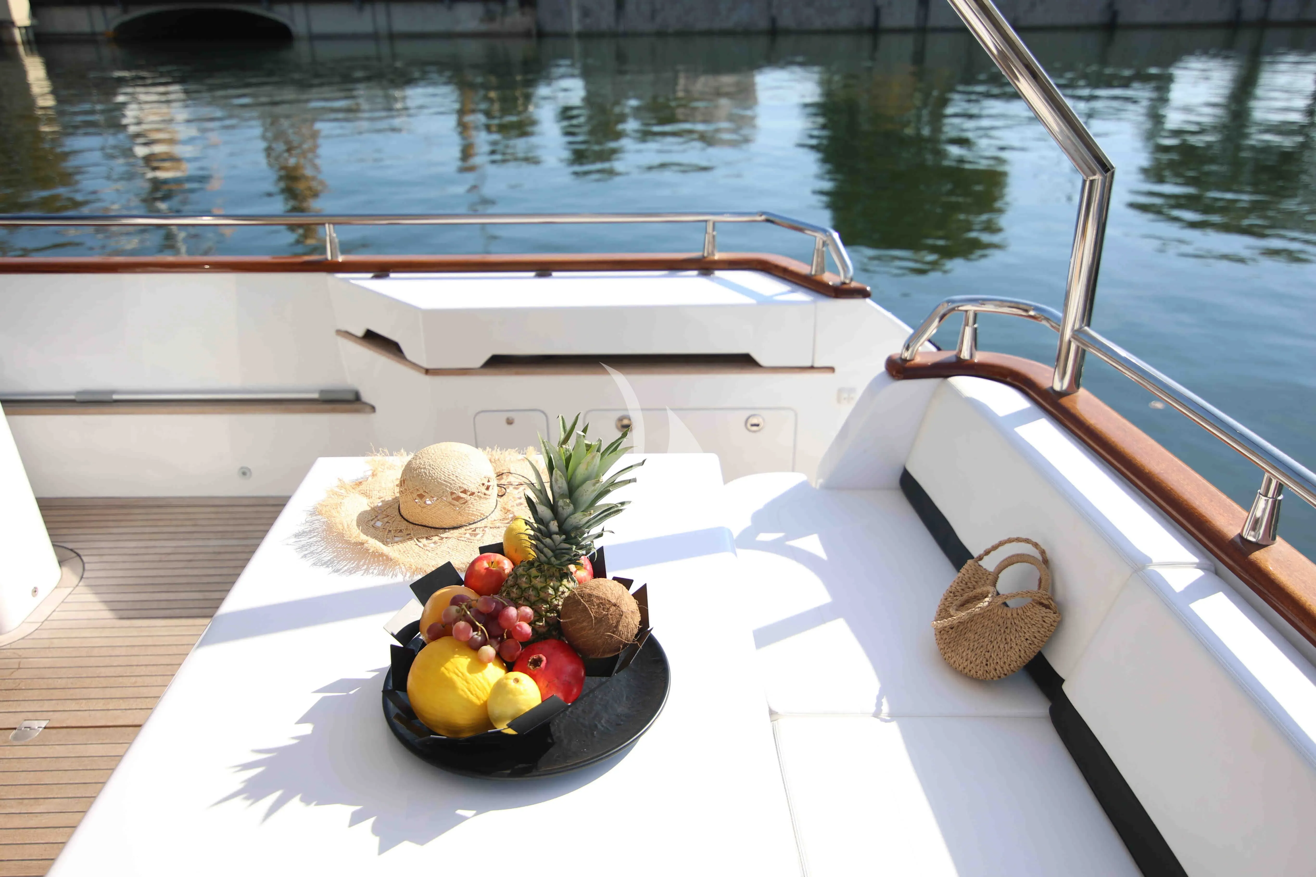 levante_yacht