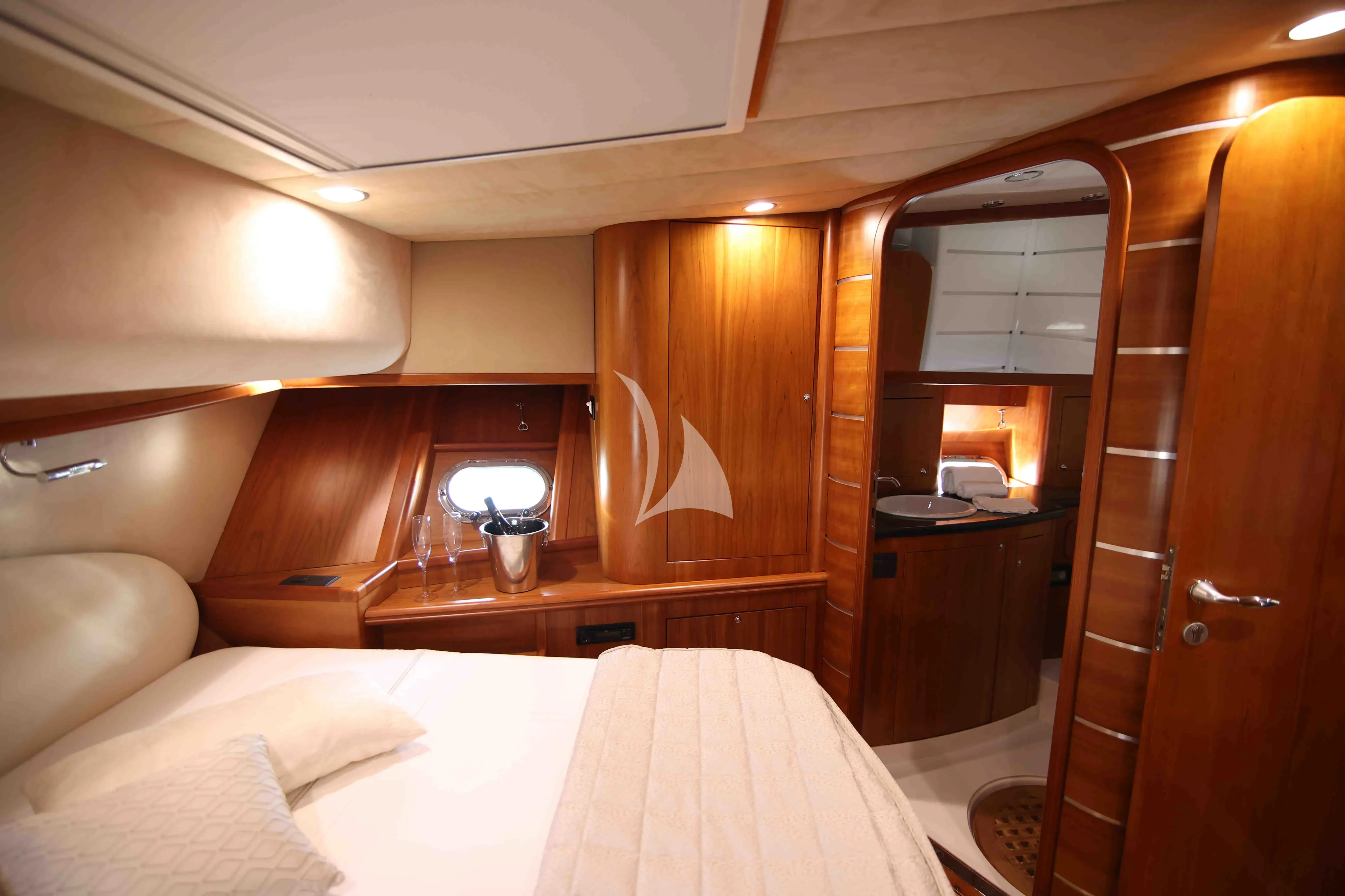 levante_yacht