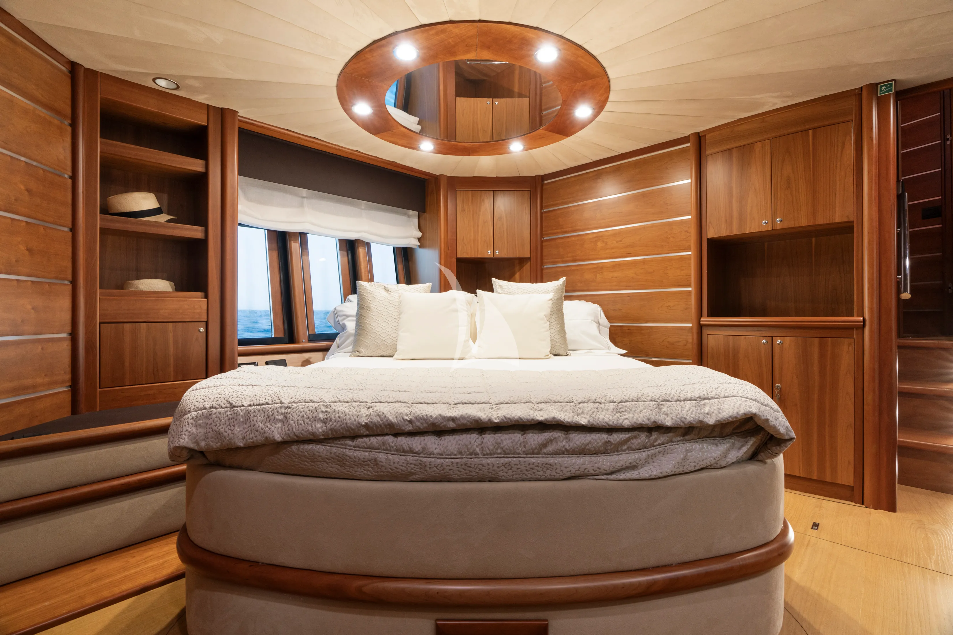 levante_yacht