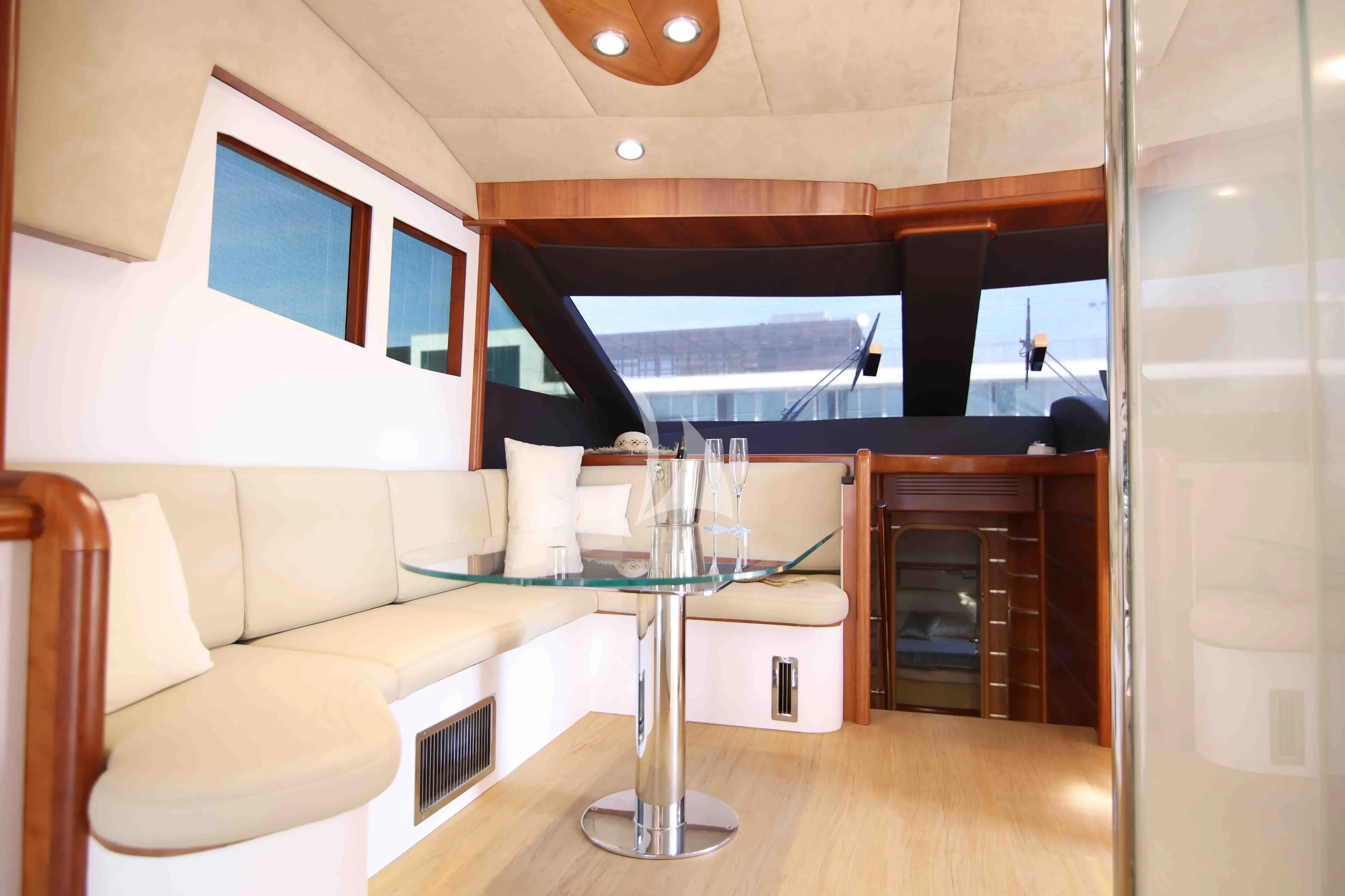 levante_yacht