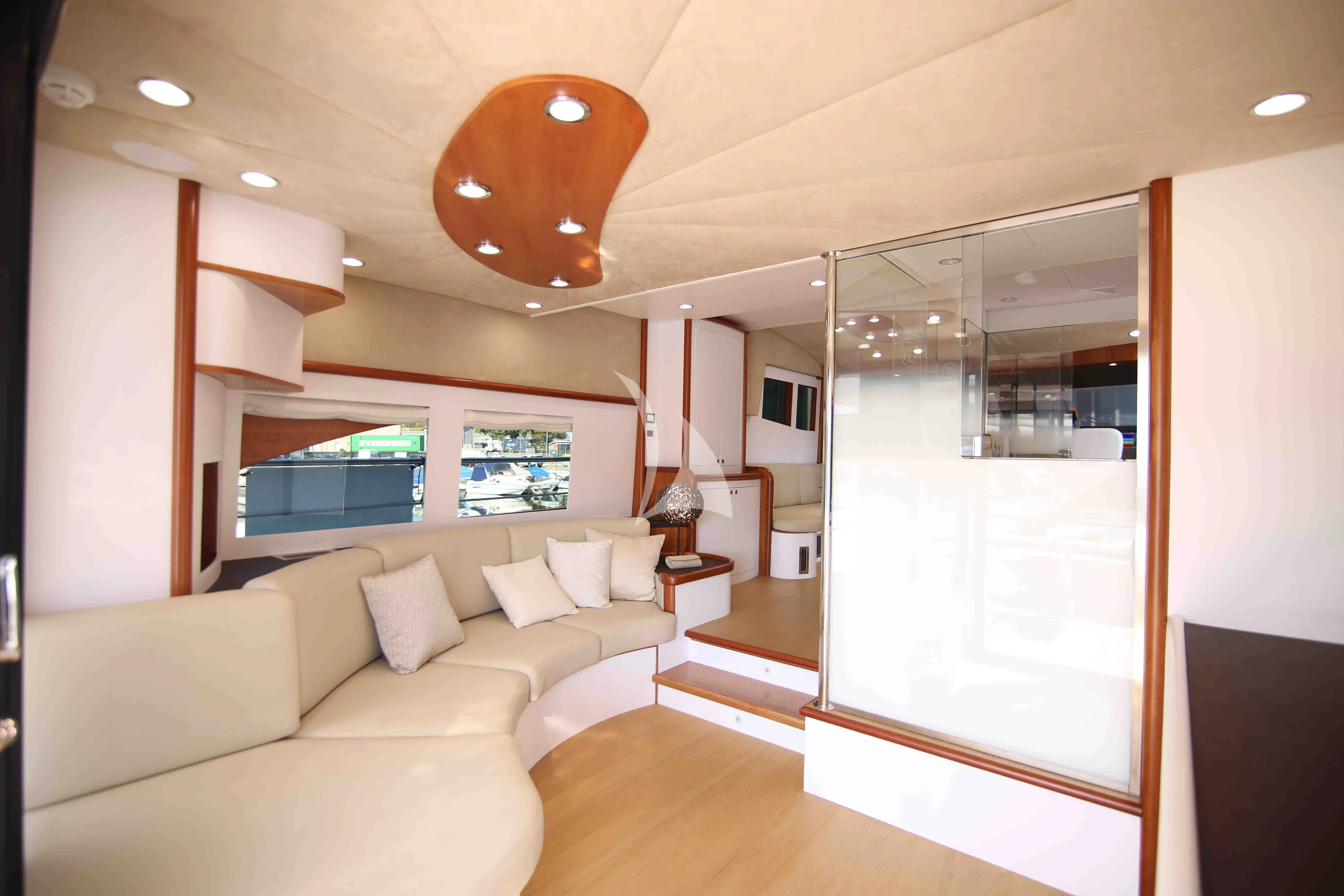 levante_yacht