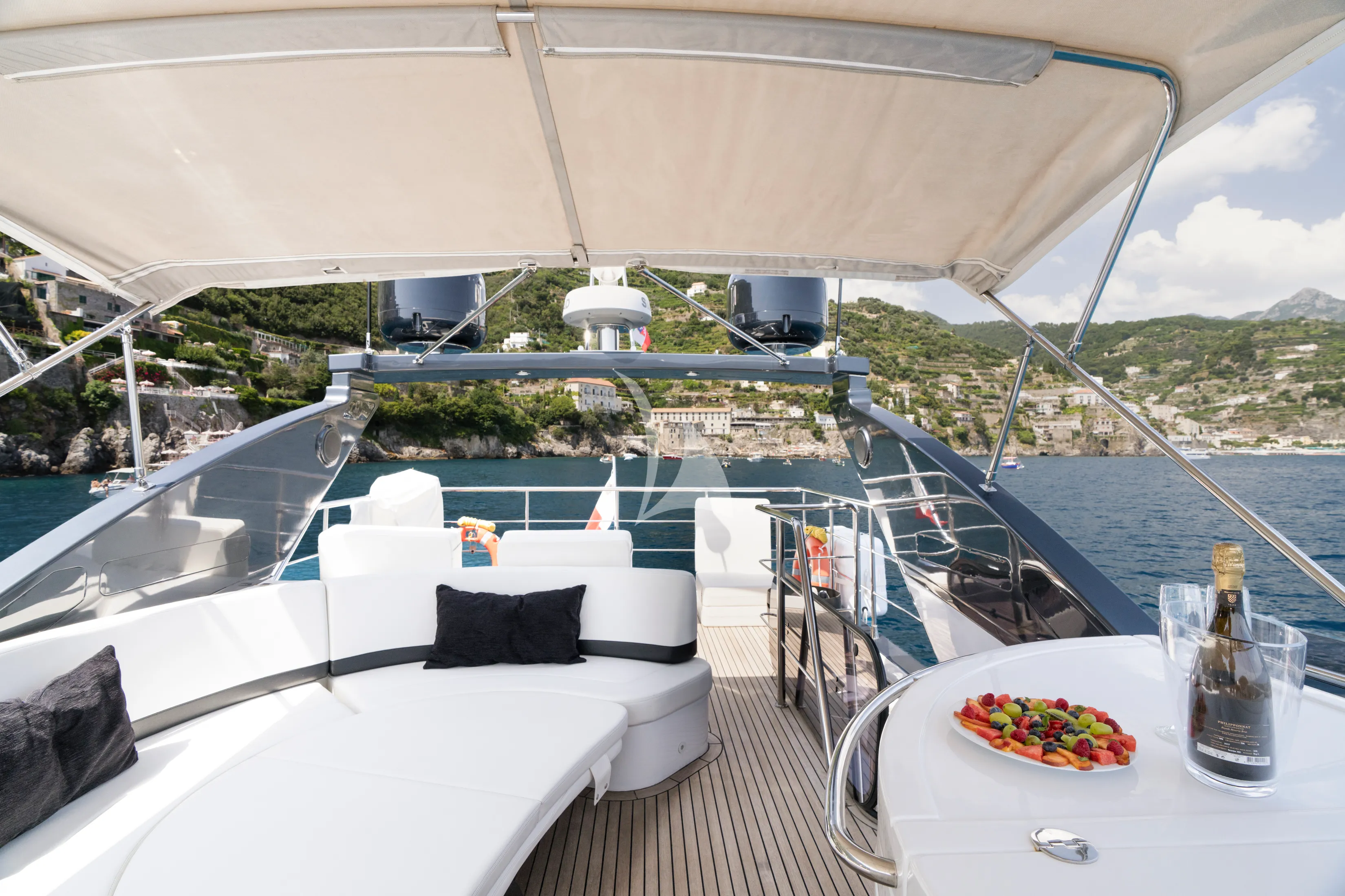 levante_yacht