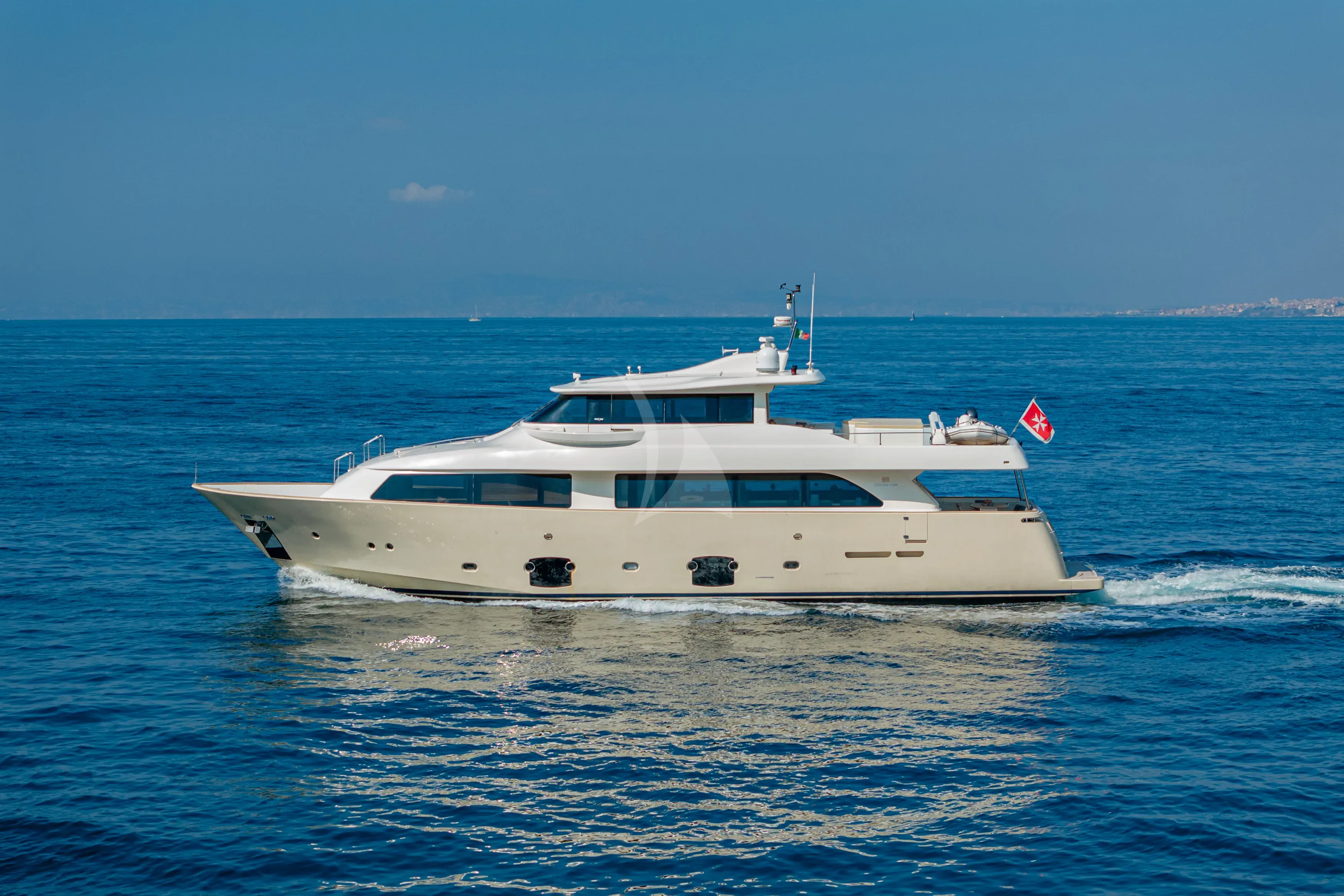 levante_yacht