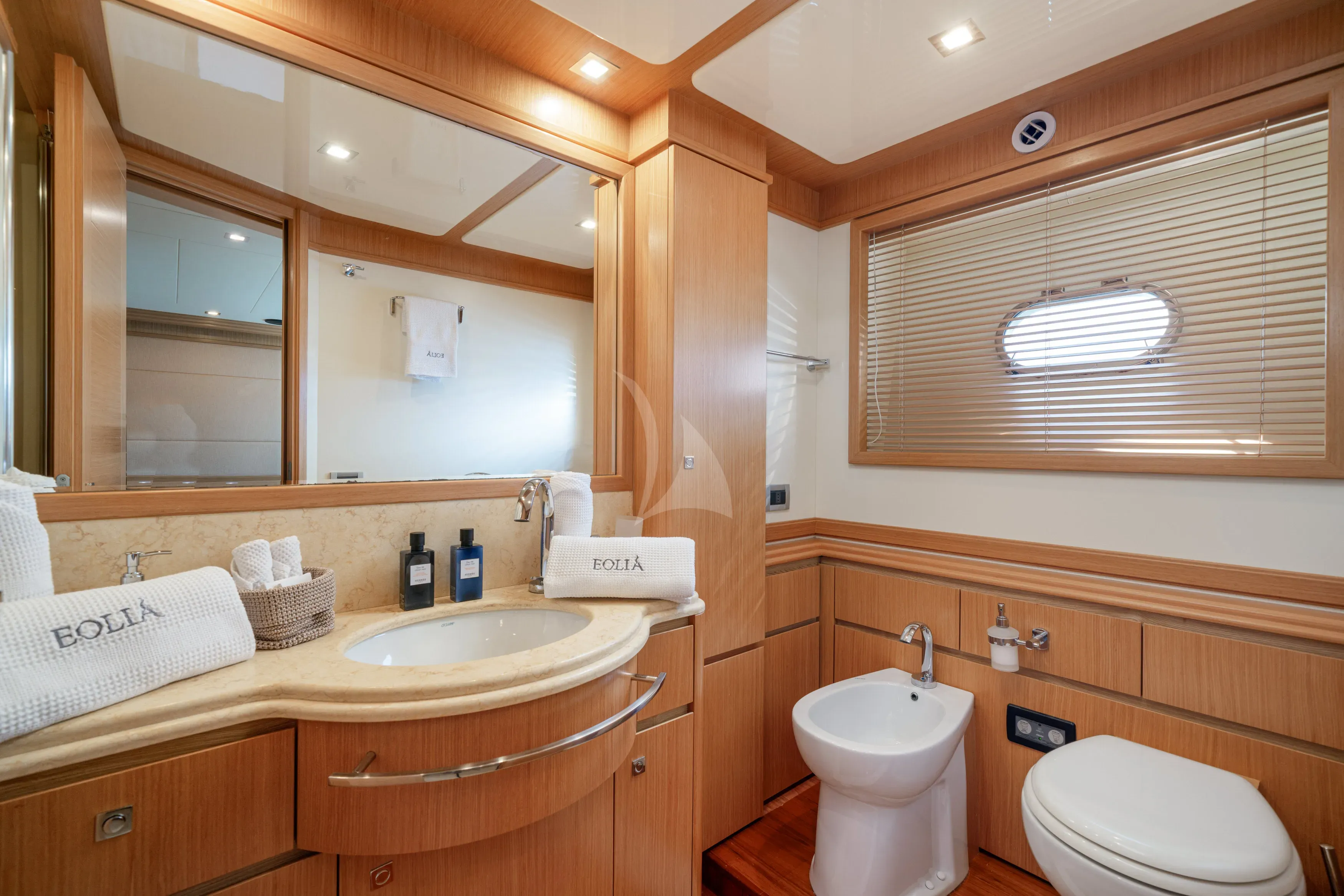 levante_yacht