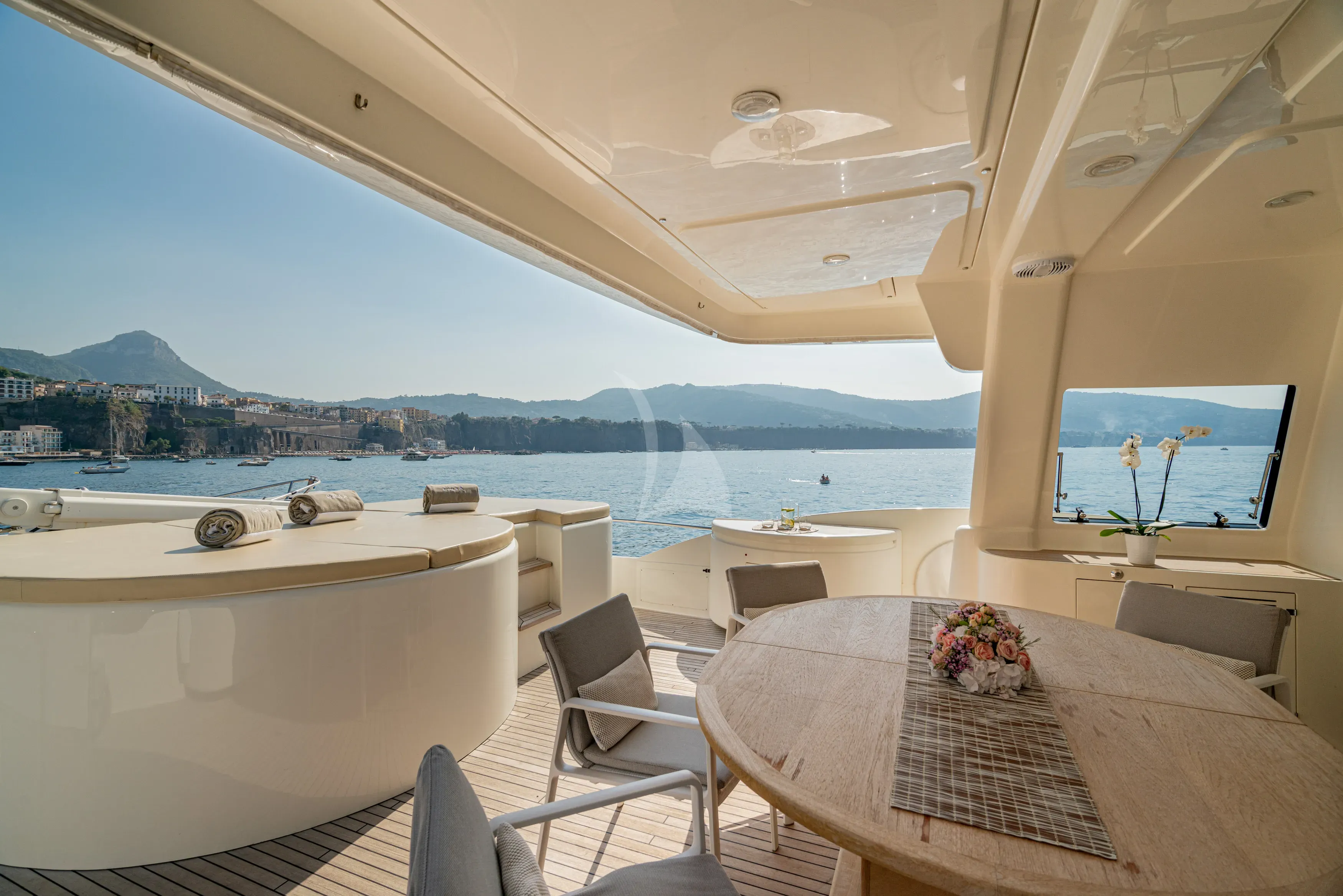 levante_yacht