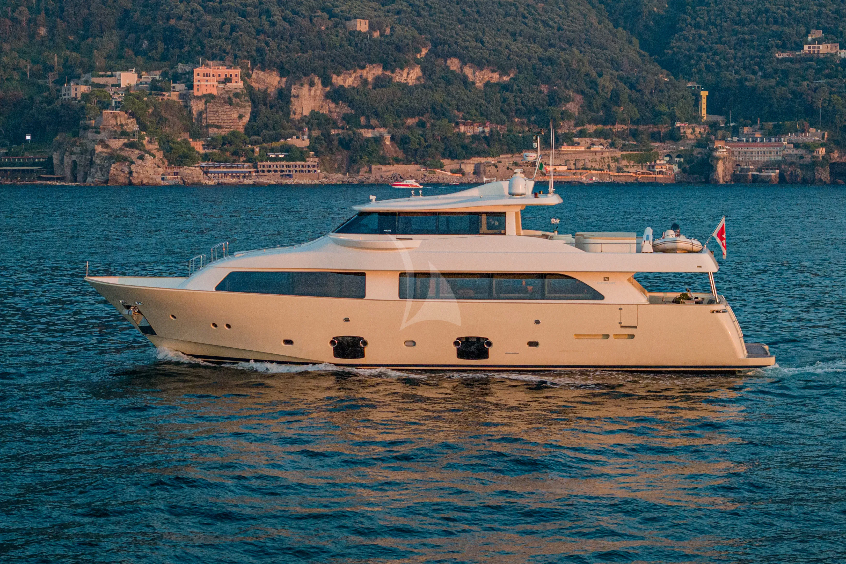 levante_yacht