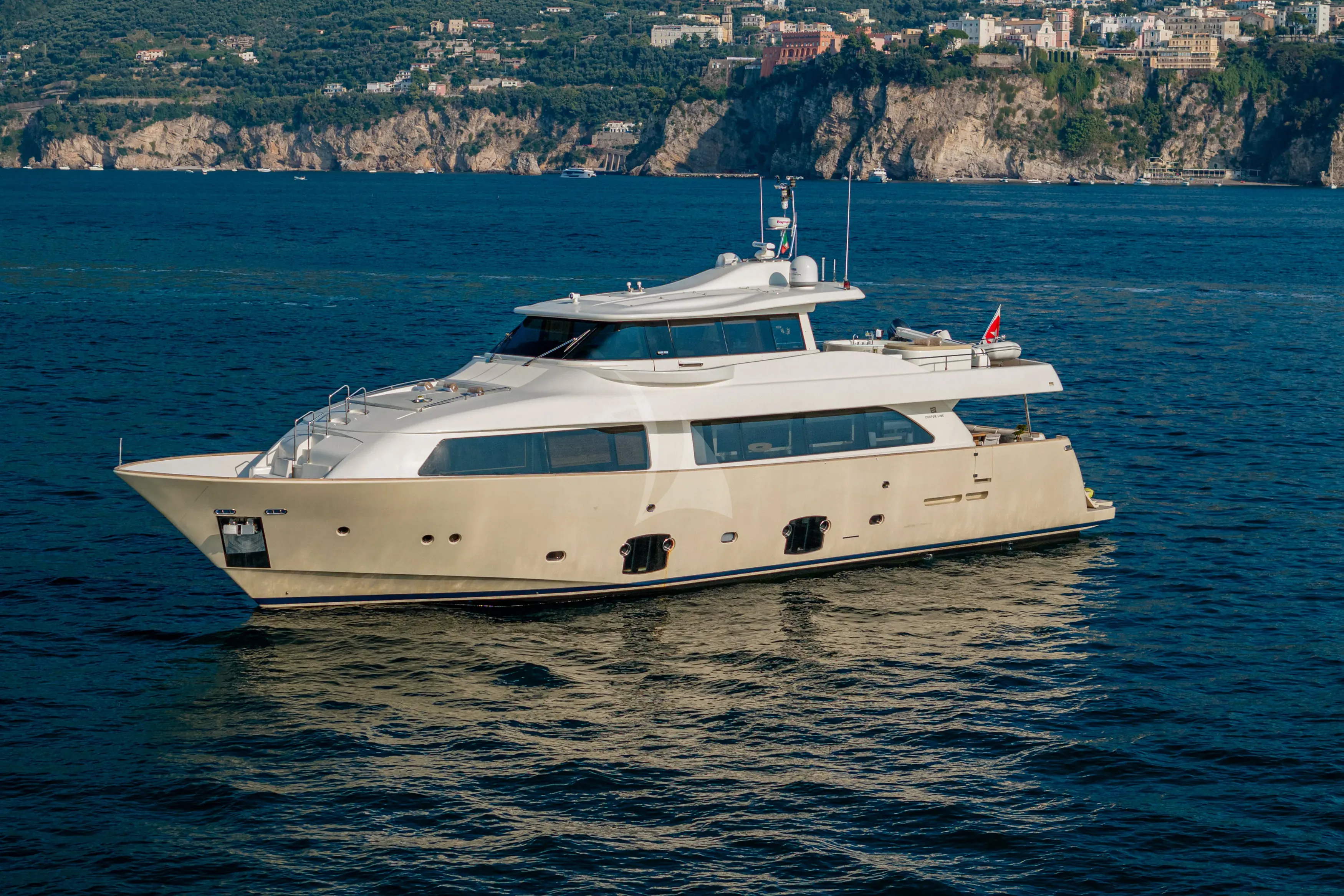 levante_yacht