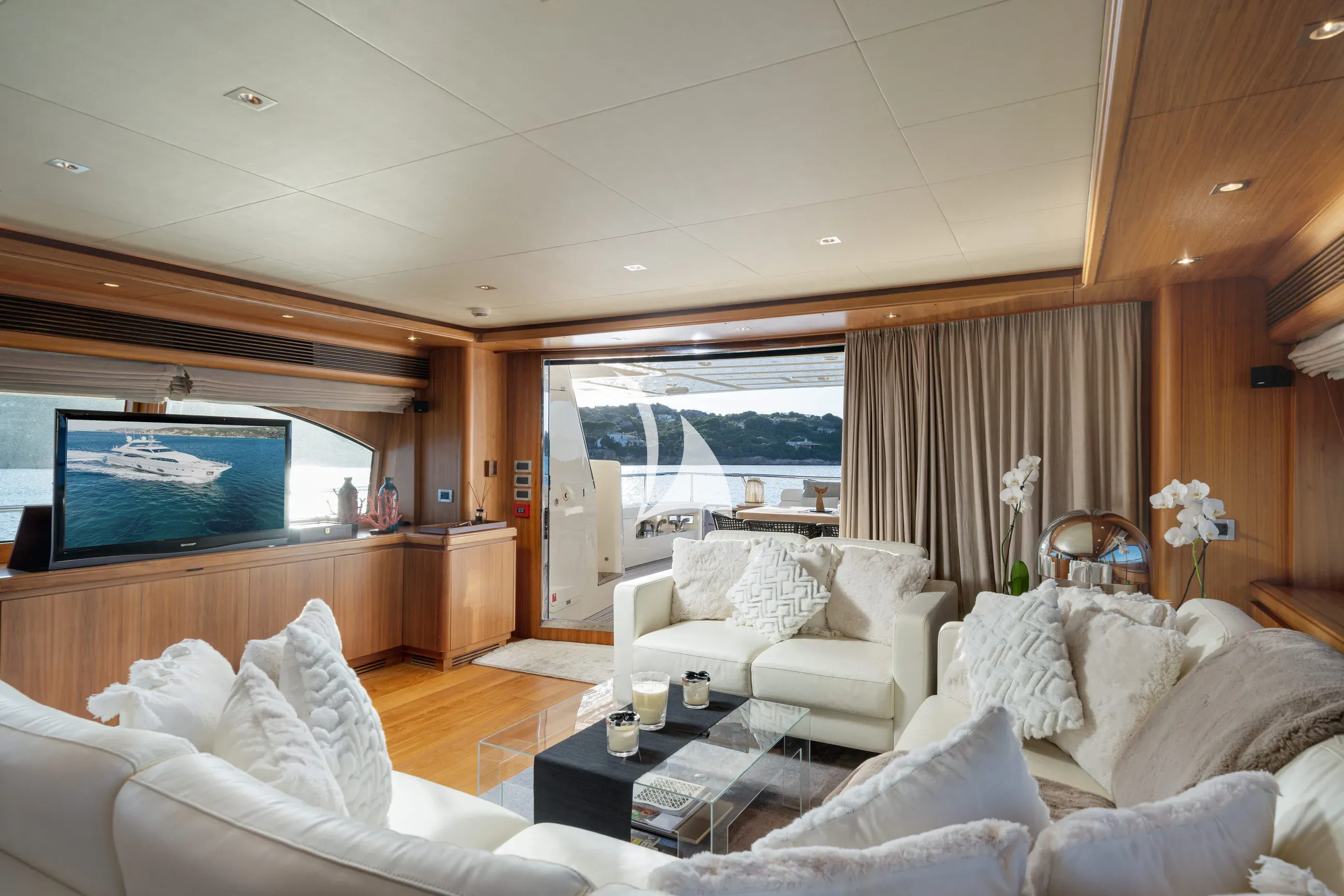 levante_yacht