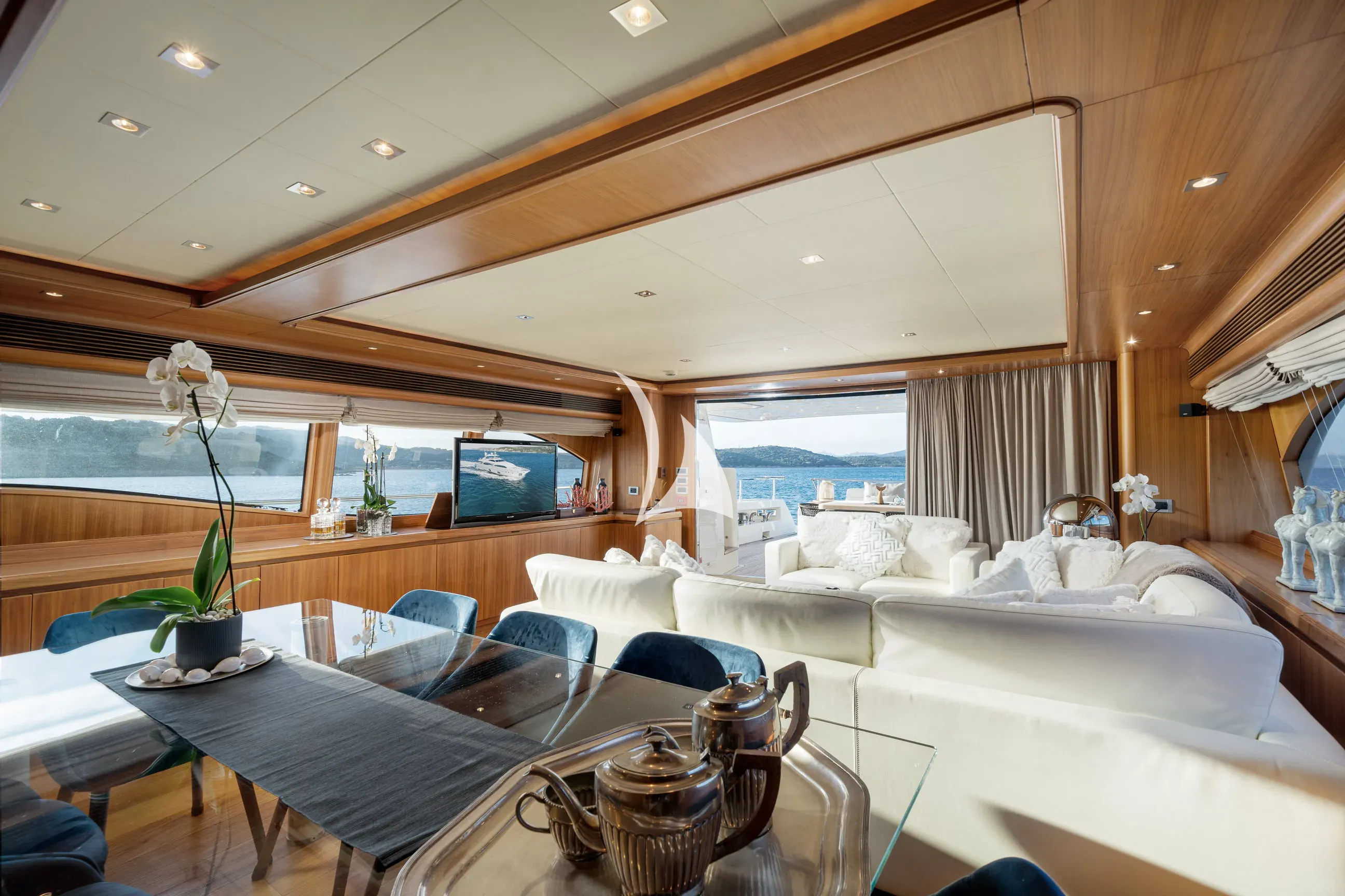 levante_yacht