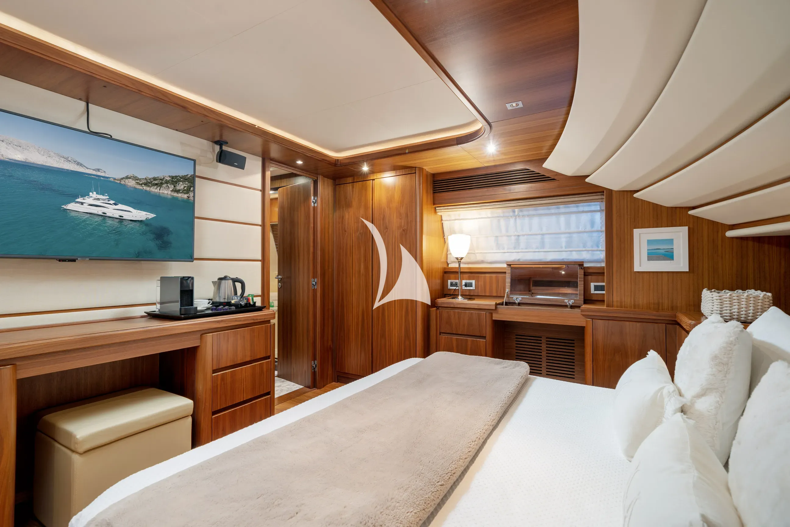 levante_yacht