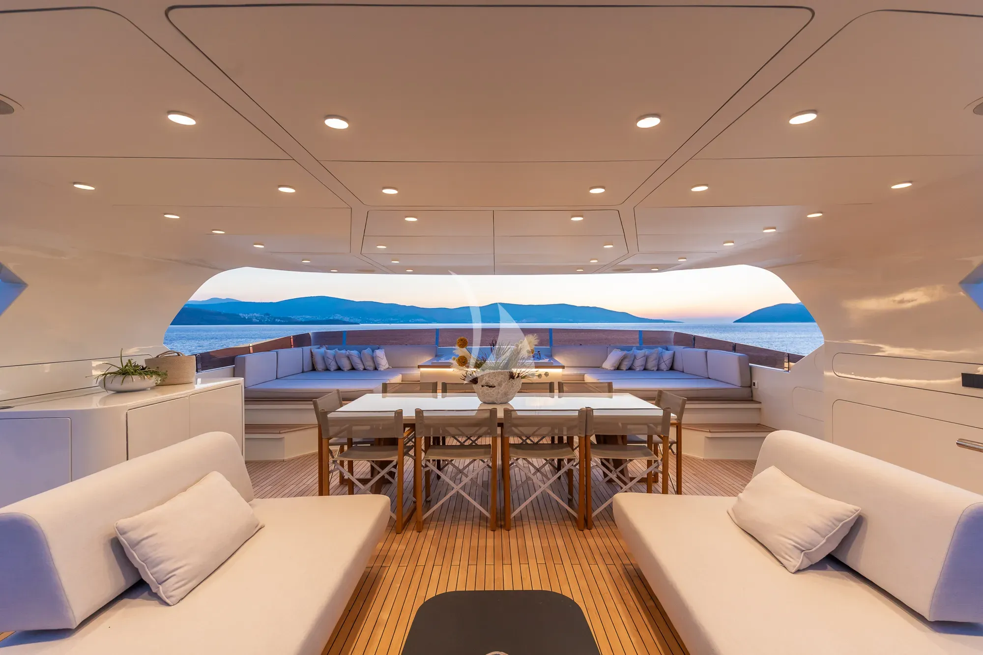 levante_yacht