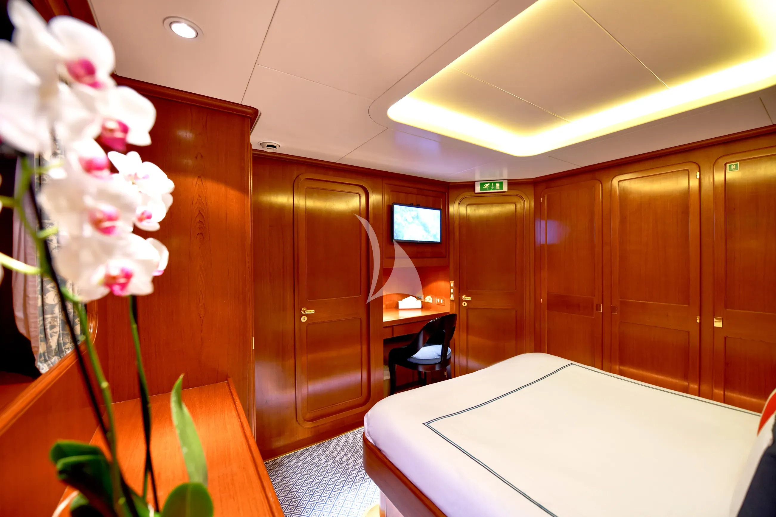 levante_yacht