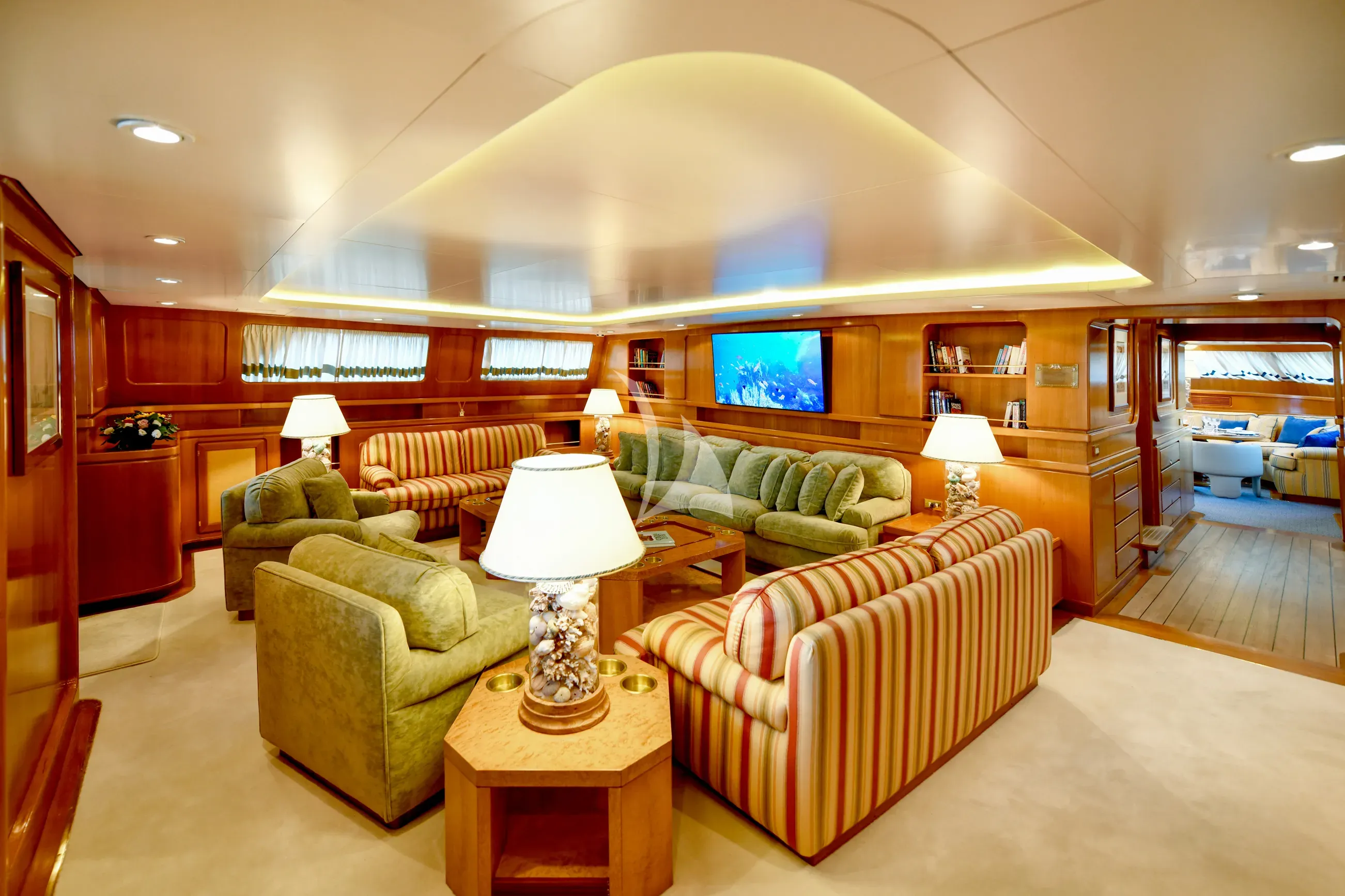 levante_yacht