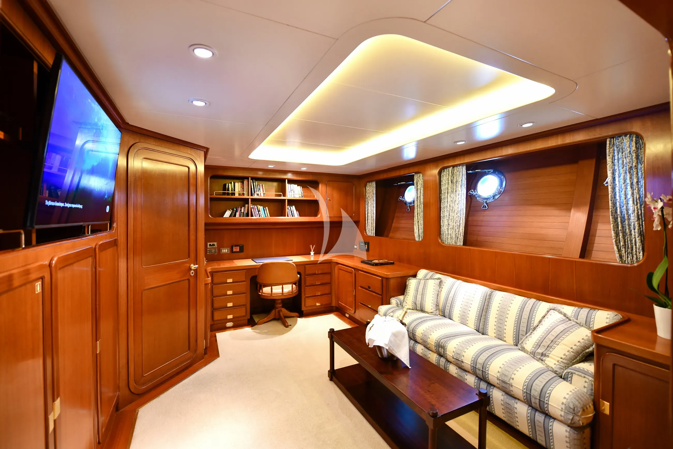 levante_yacht
