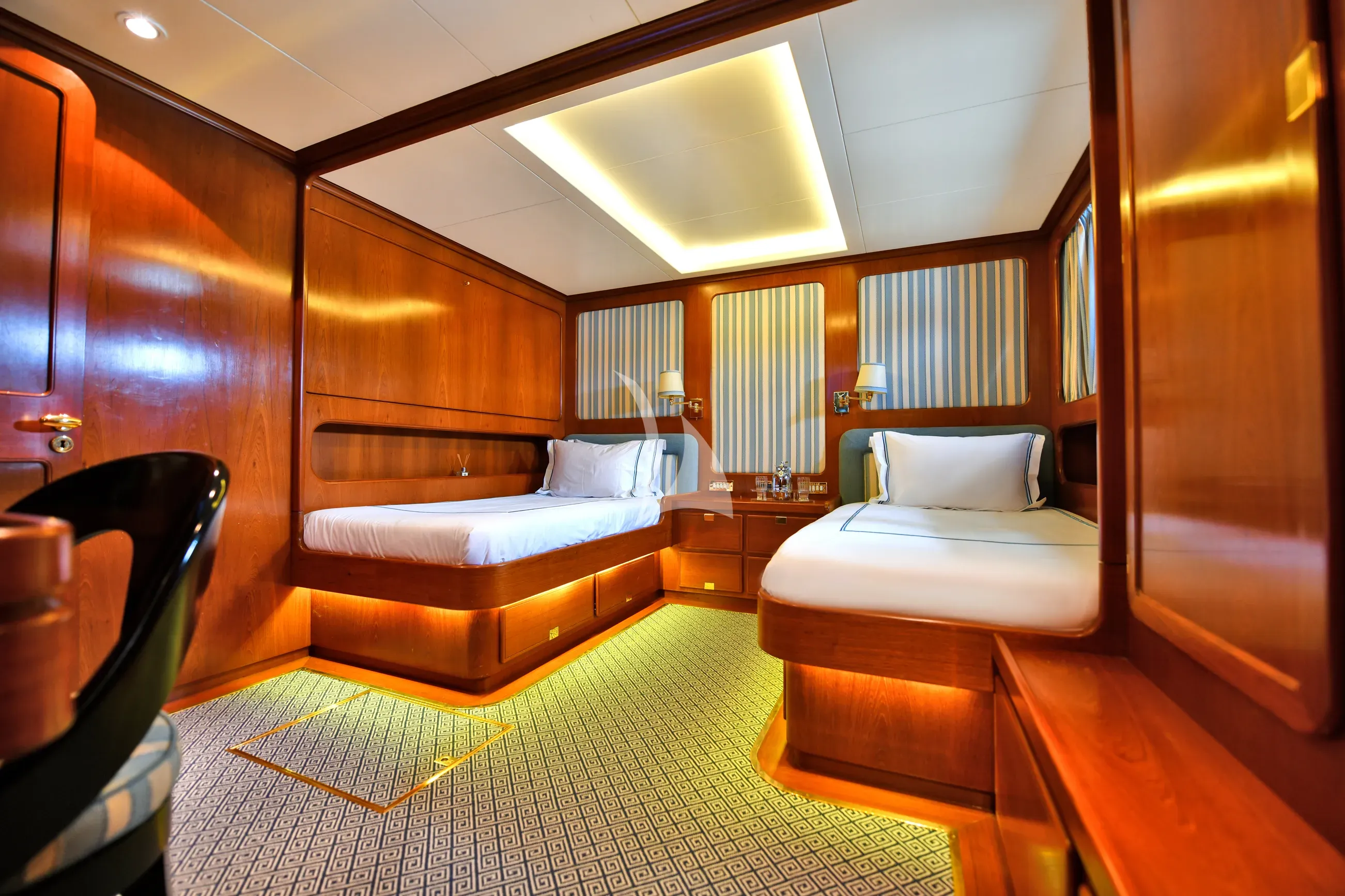 levante_yacht