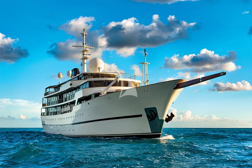 levante_yacht