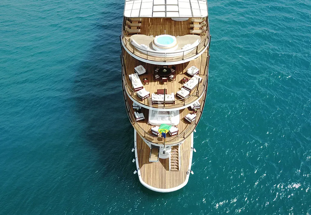 levante_yacht